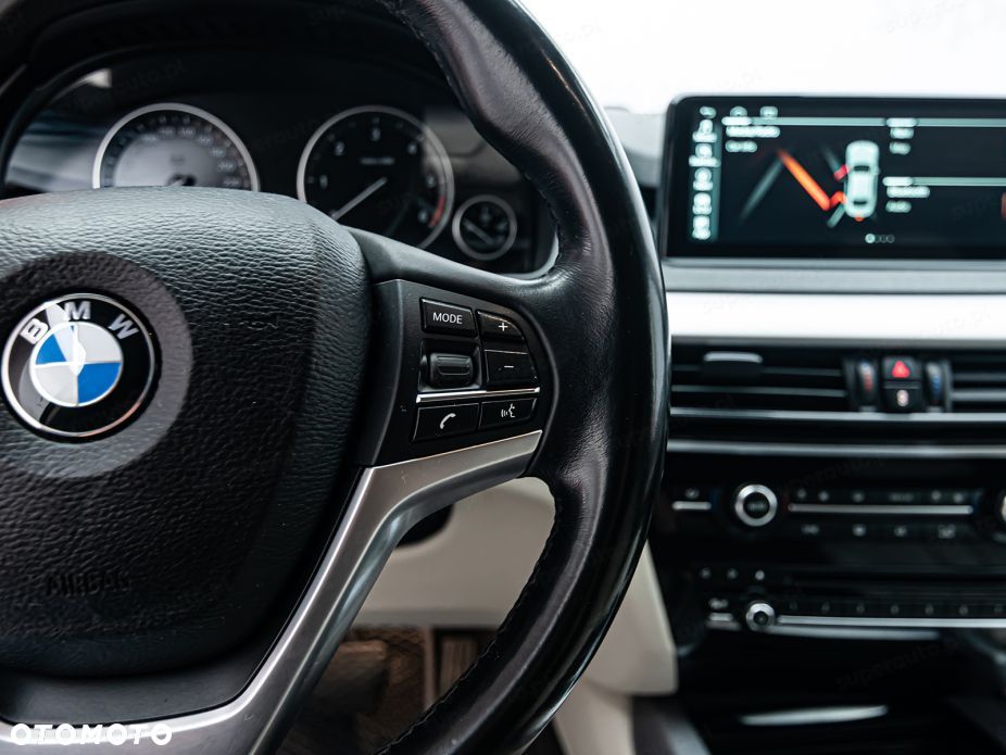 BMW X5 xDrive25d - 17