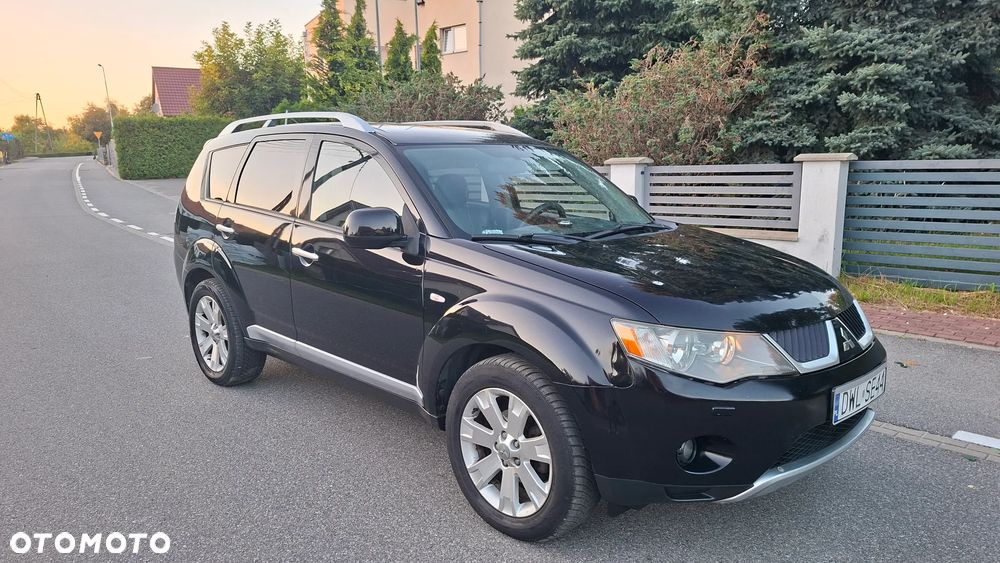 Mitsubishi Outlander - 7