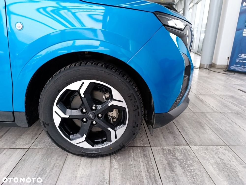 Ford Transit Courier - 9