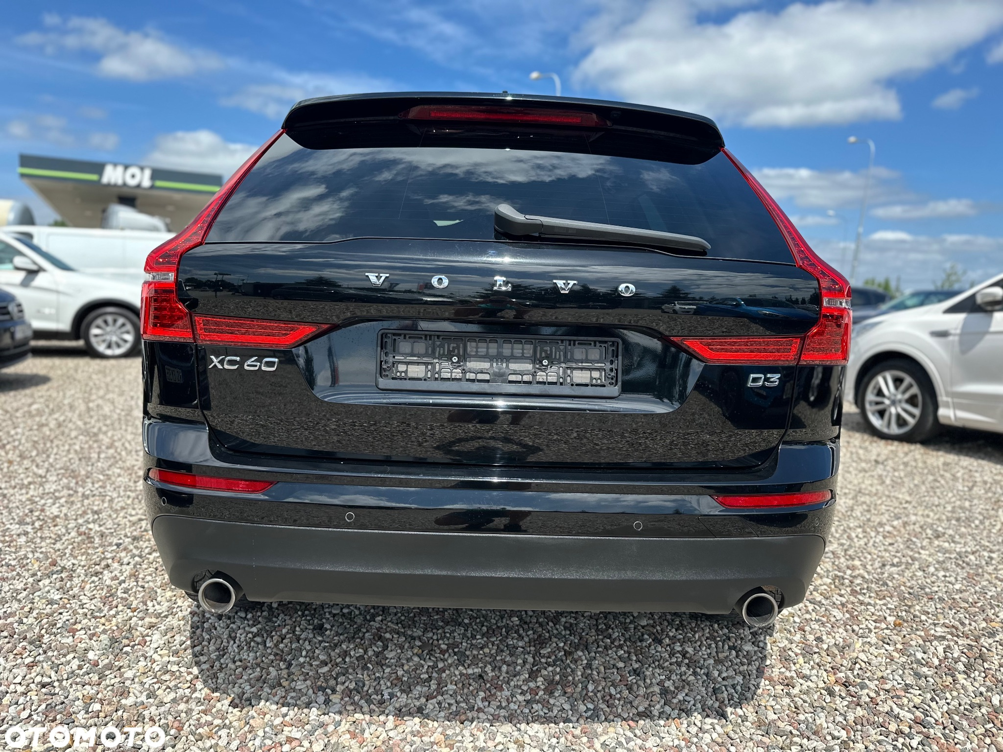 Volvo XC 60 D3 Momentum Pro - 4