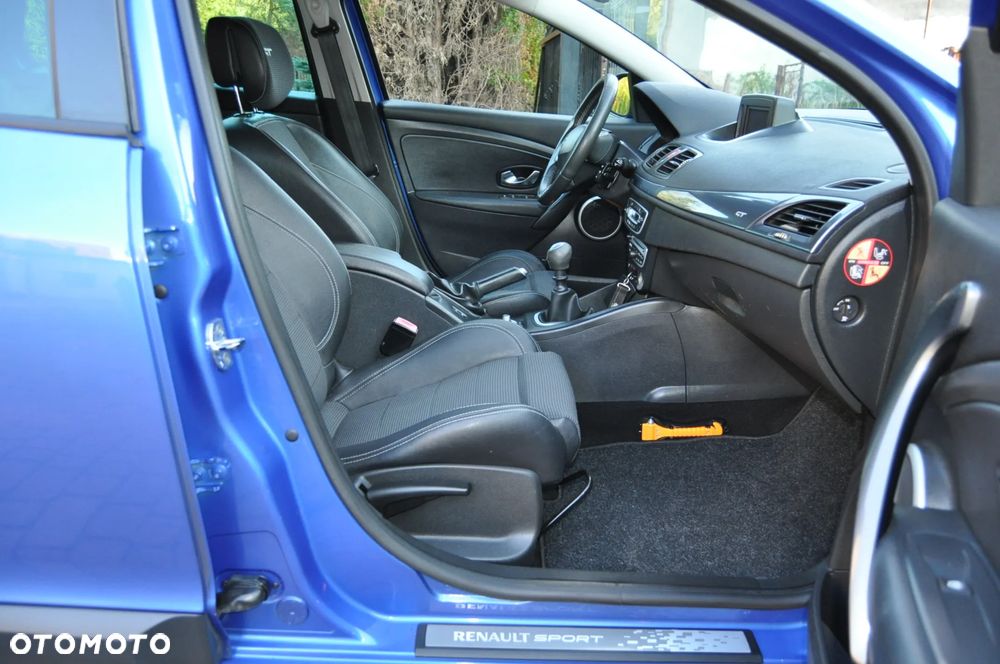 Renault Megane TCe 180 Dynamique - 14