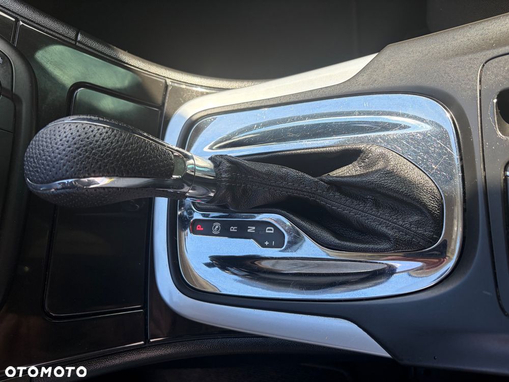 Opel Insignia - 23