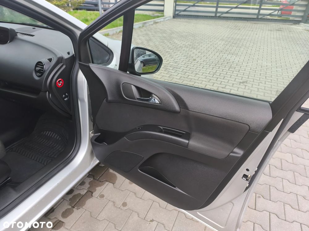 Opel Meriva - 14