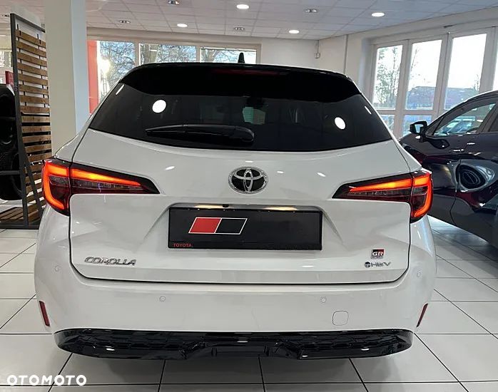 Toyota Corolla 1.8 Hybrid GR Sport Dynamic - 3