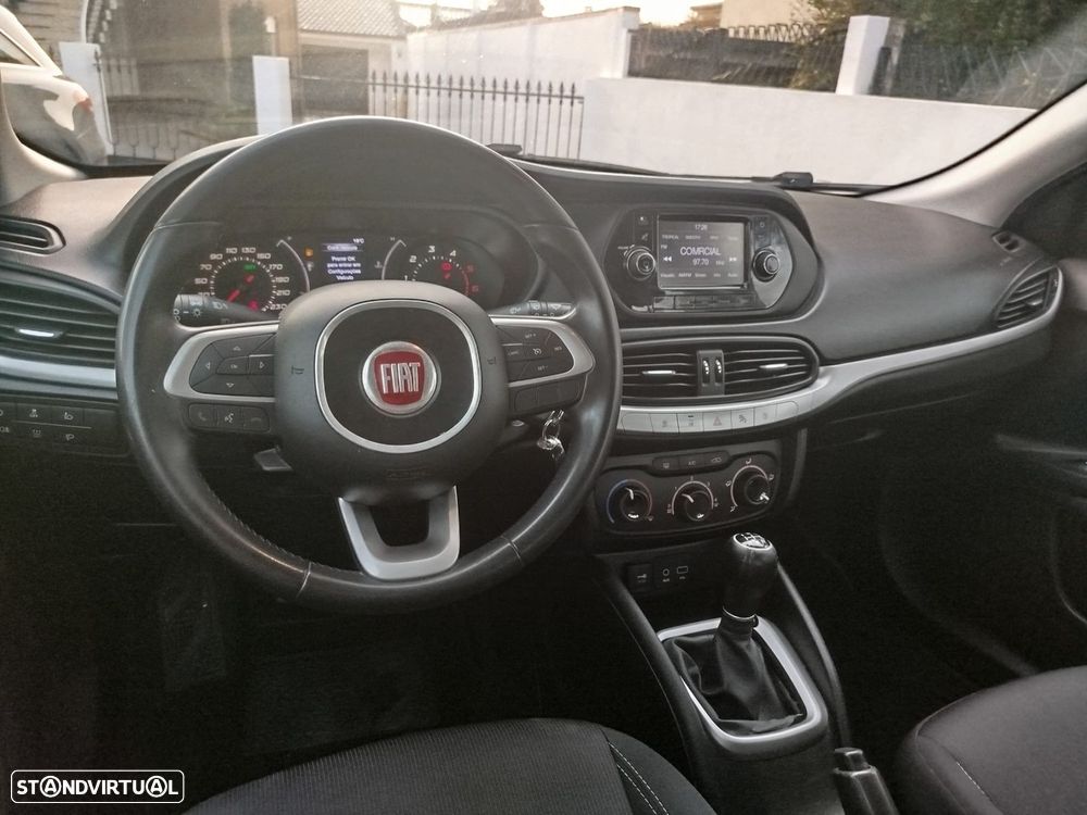 Fiat Tipo 1.3 M-Jet Easy - 7