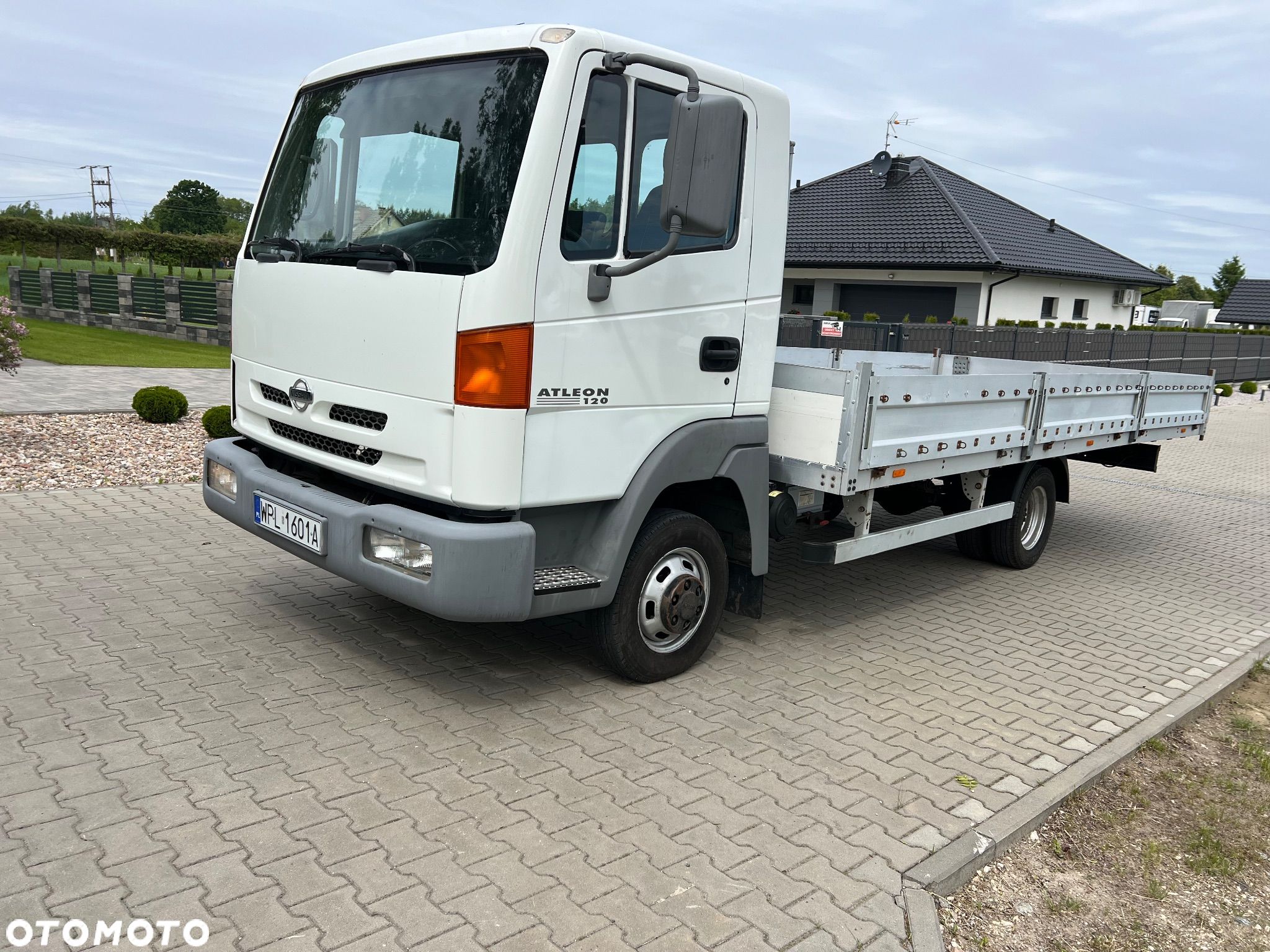 Nissan Atleon 56/35.120 - 1