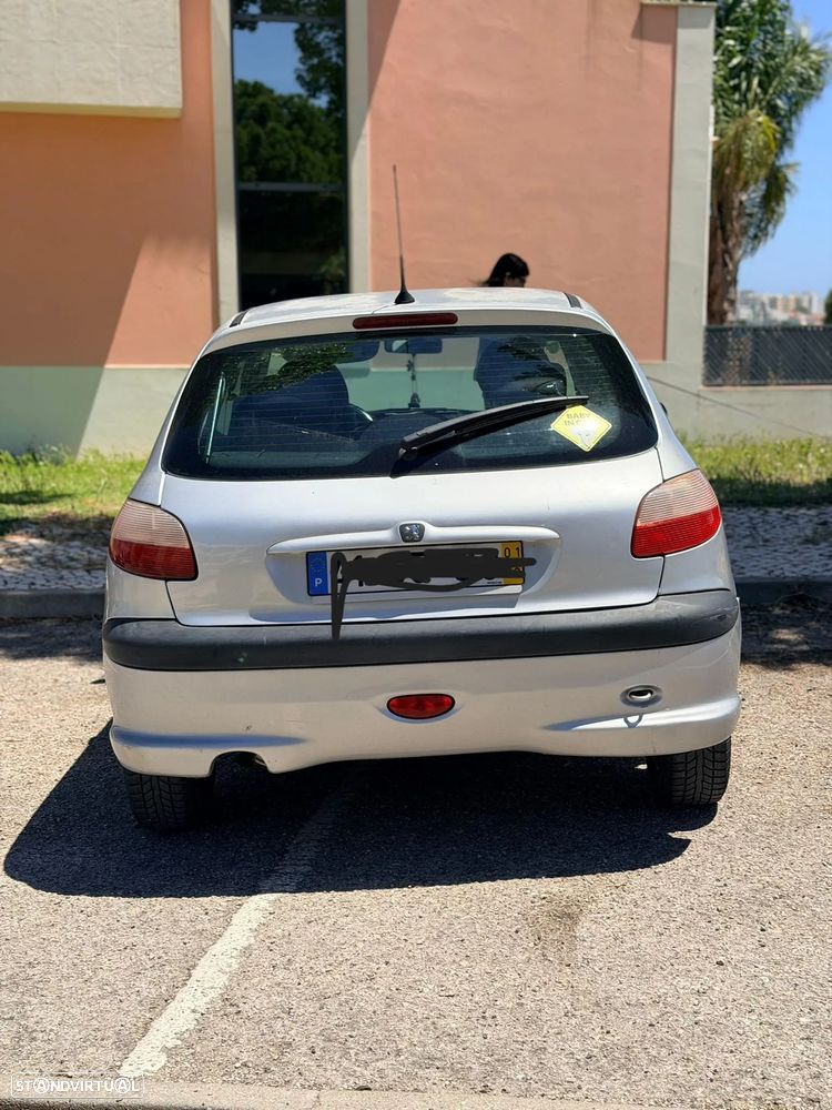 Peugeot 206 1.6 GTi - 1