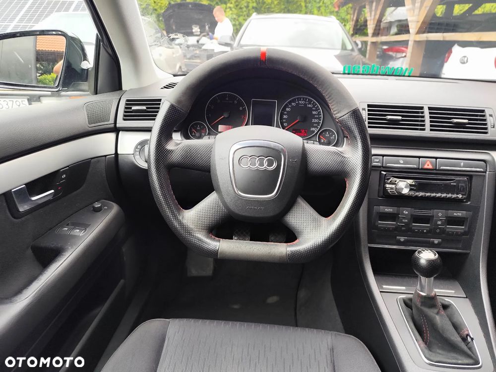 Audi A4 Avant 1.8 T - 25