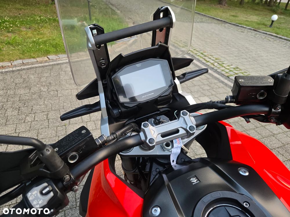Suzuki V-STROM - 19