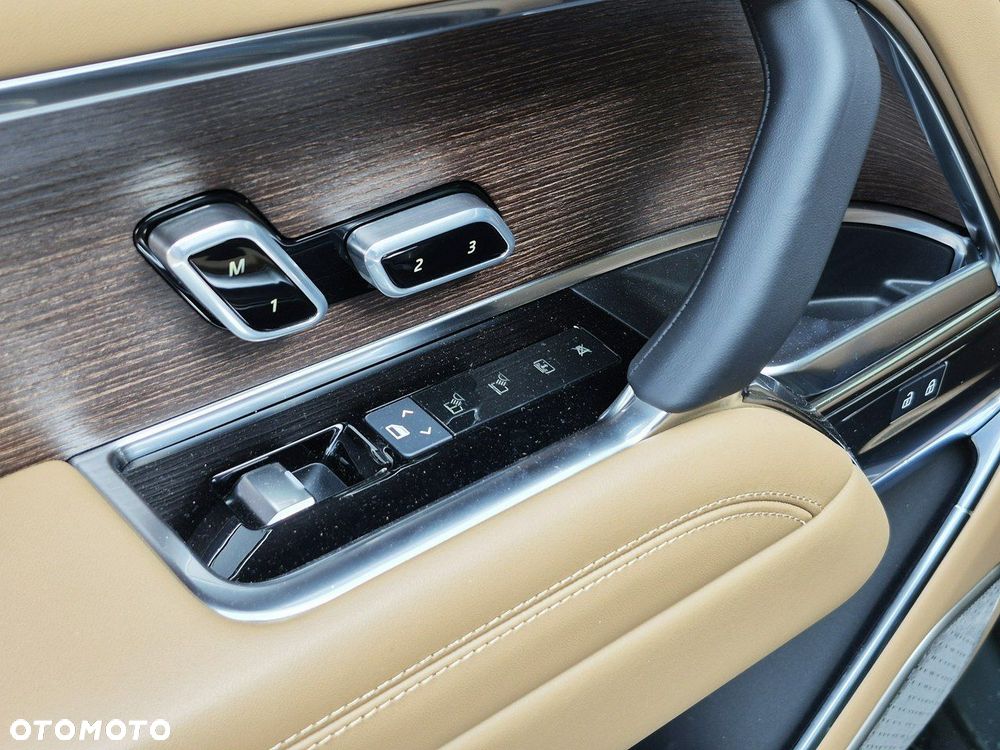 Land Rover Range Rover - 21