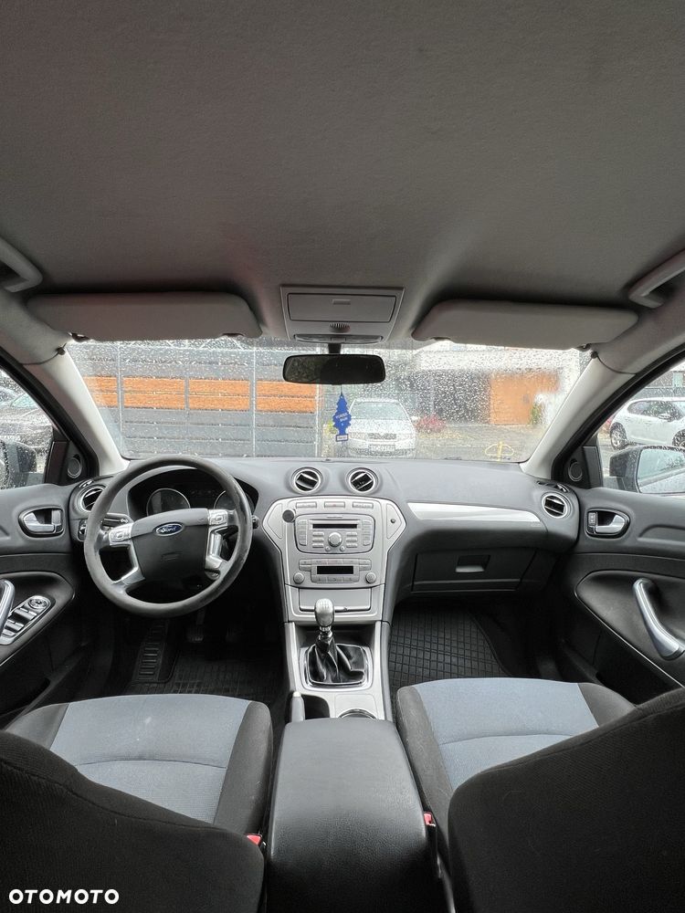 Ford Mondeo - 7