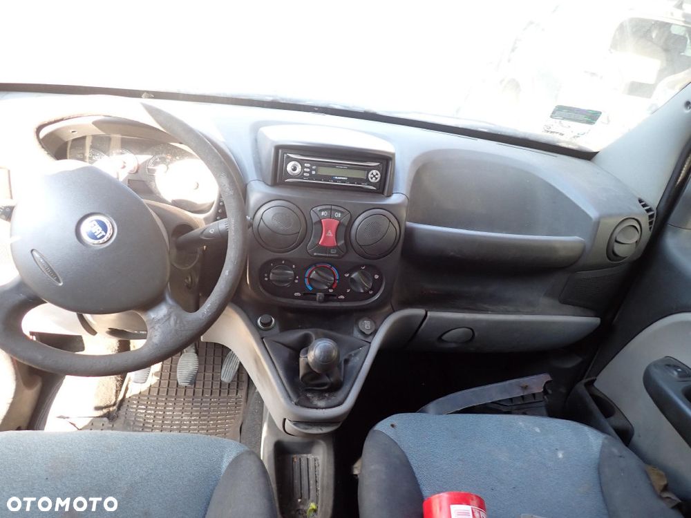 CZĘŚCI - Fiat Doblo I 1,3 JTD Multijet 75KM LIFT 2006r. INDEX - 9926 - 7