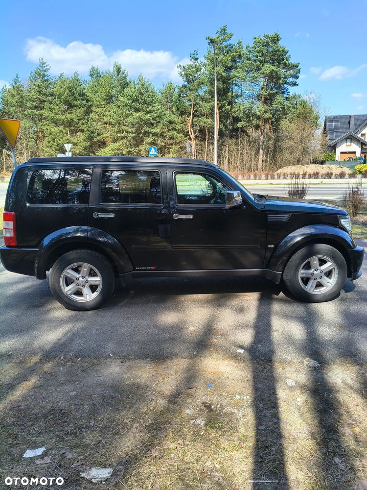 Dodge Nitro 2.8 CRD SXT - 22