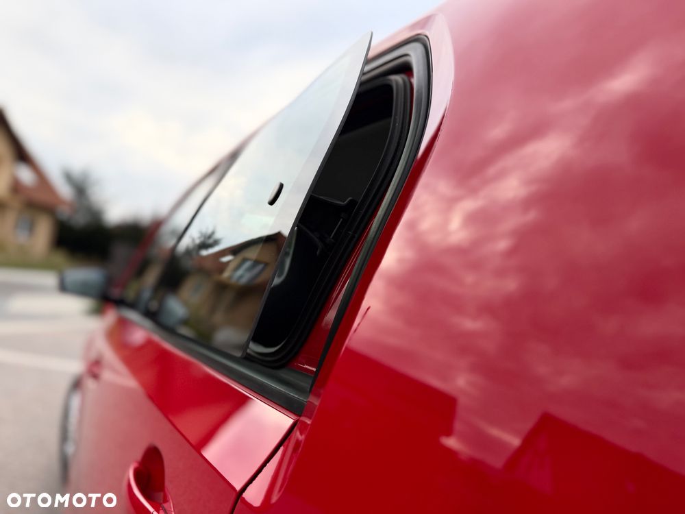 Volkswagen up! street - 33