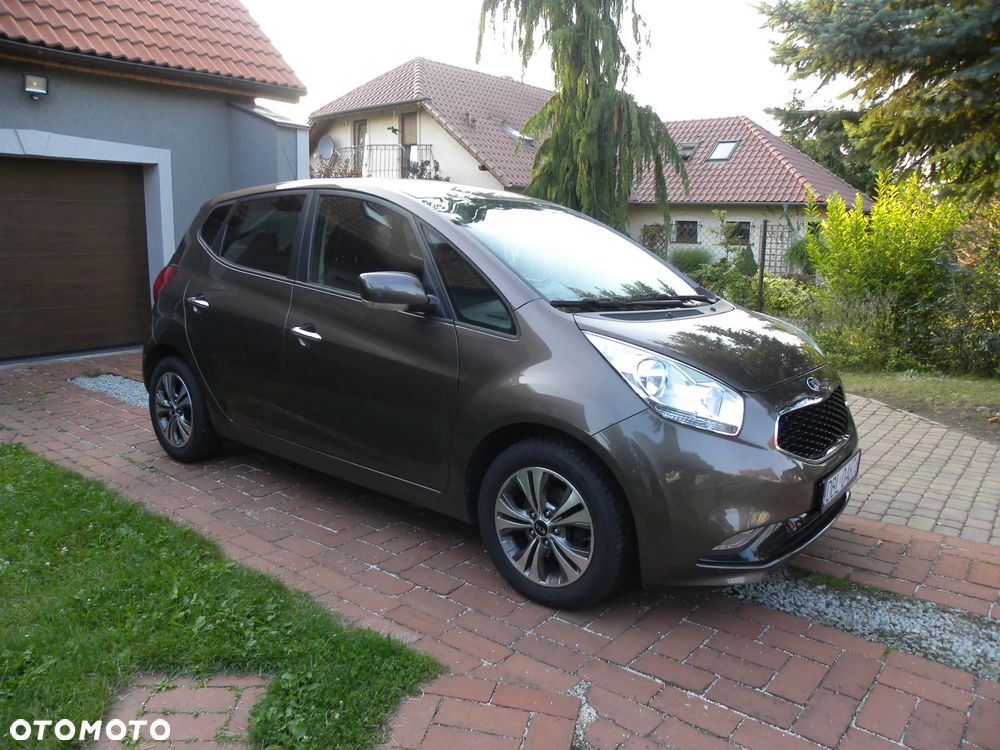 Kia Venga - 13