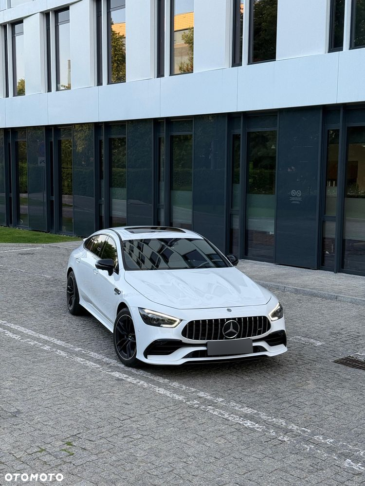 Mercedes-Benz AMG GT 53 4Matic+ Coupe Speedshift TCT 9G - 16