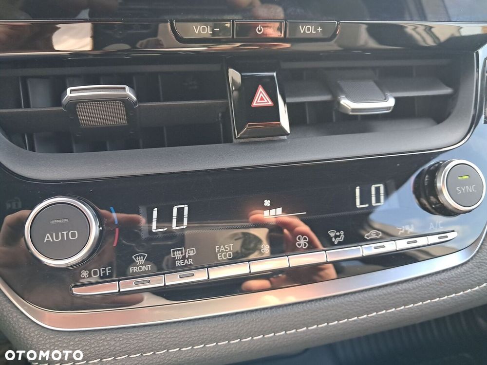 Toyota Corolla 1.8 Hybrid Style - 20