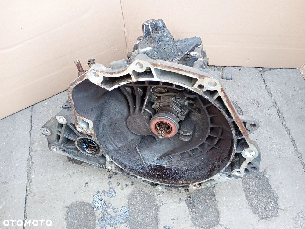 OPEL ZAFIRA A 1,8 16V skrzynia biegów F17W419