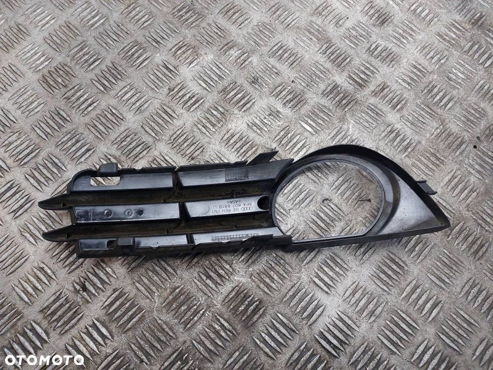 KRATKA ZDERZAKA PRZÓD LEWA AUDI A3 8P 8P4807681B - 2