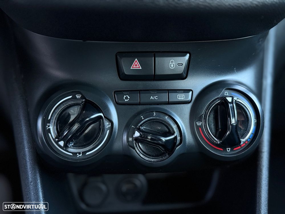 Peugeot 208 1.6 BlueHDi Style - 20