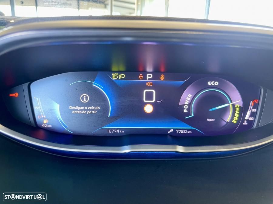 Peugeot 3008 1.2 Hybrid Allure Pack e-DCS6 - 12