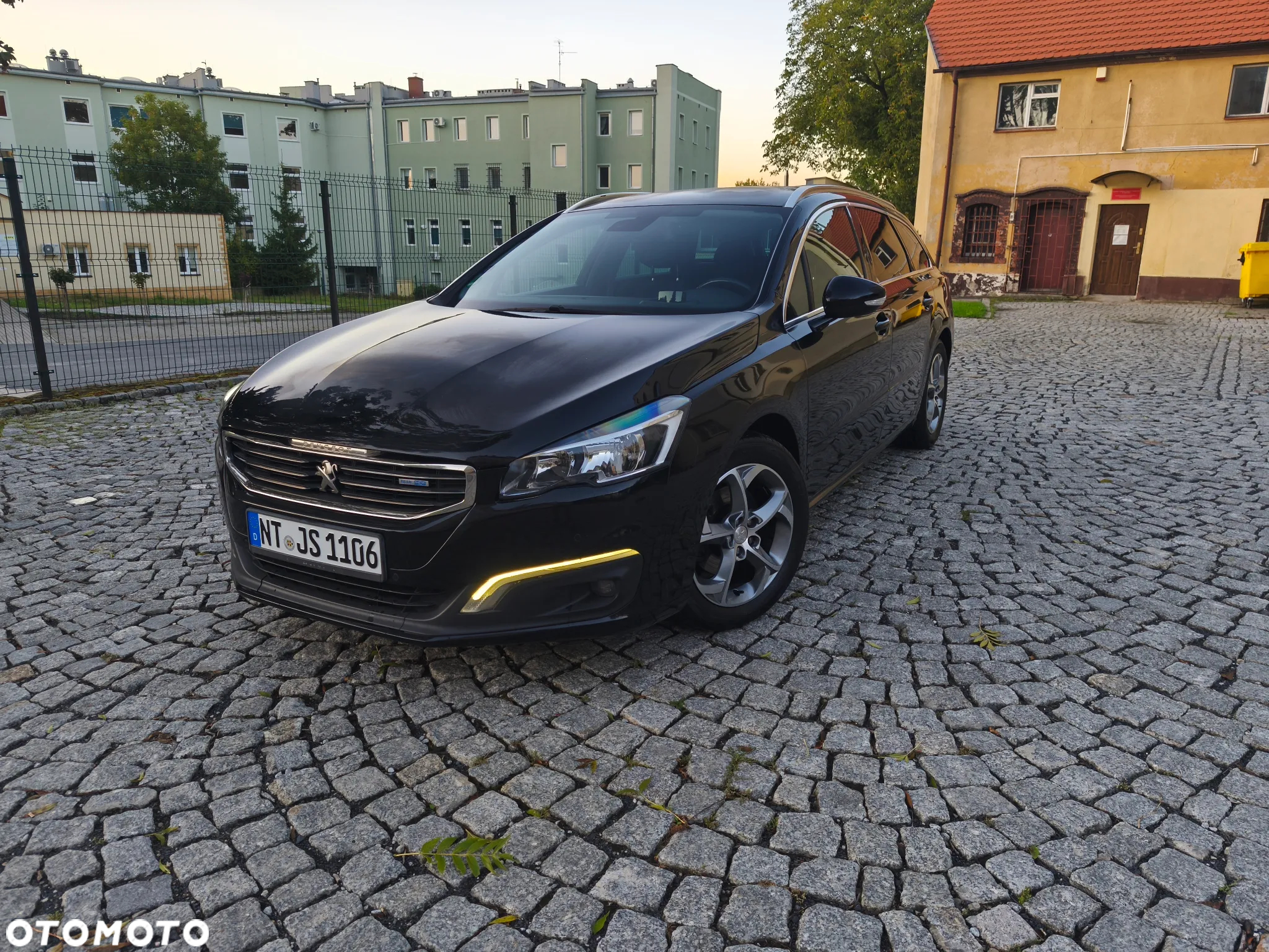 Peugeot 508 SW BlueHDi 150 Stop&Start Business-Line - 2