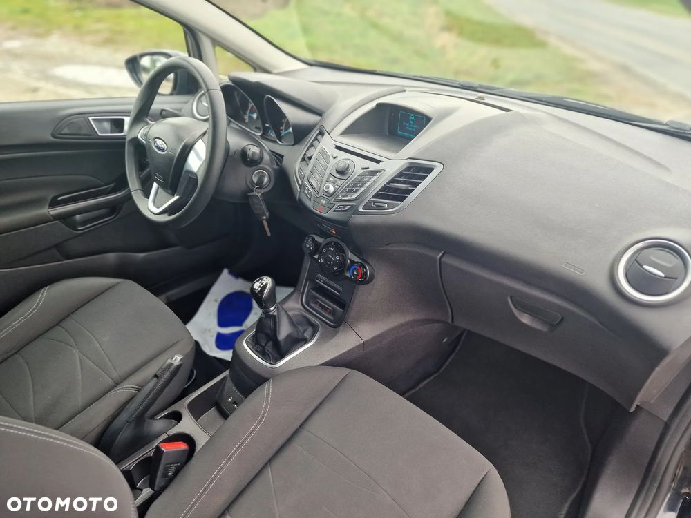 Ford Fiesta 1.25 Celebration - 28