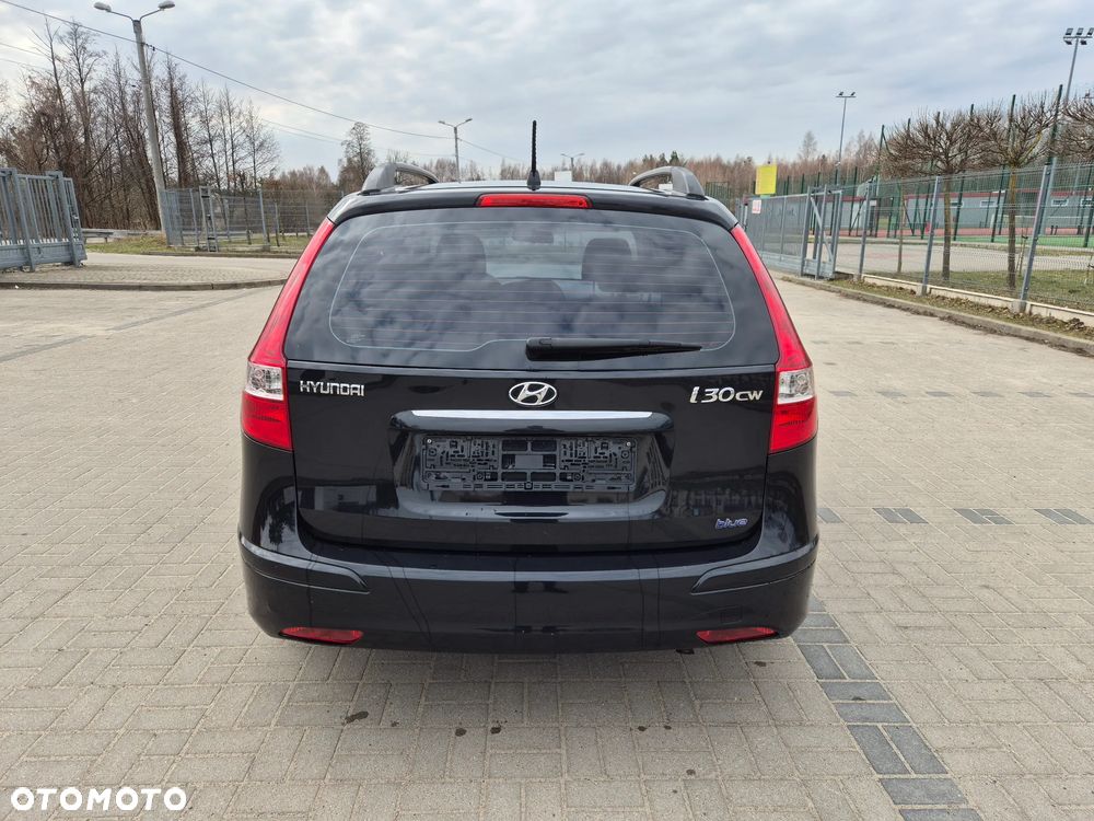 Hyundai i30 1.4 Blue Comfort - 16