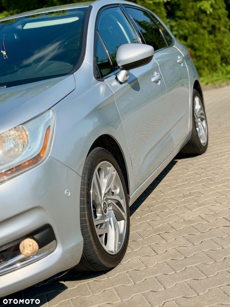 Citroën C4 HDi 150 Exclusive - 14
