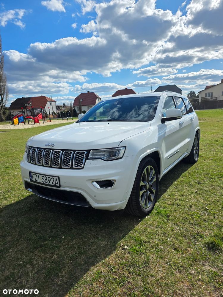 Jeep Grand Cherokee - 1