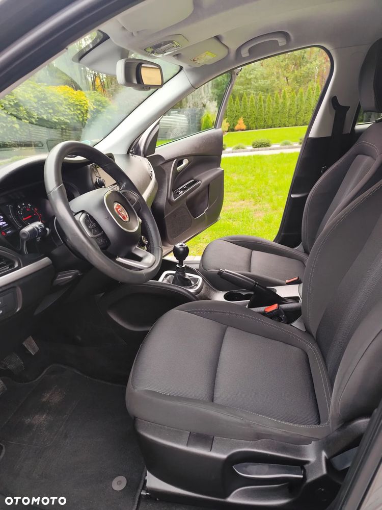 Fiat Tipo 1.4 T-Jet 16v Easy EU6d - 16