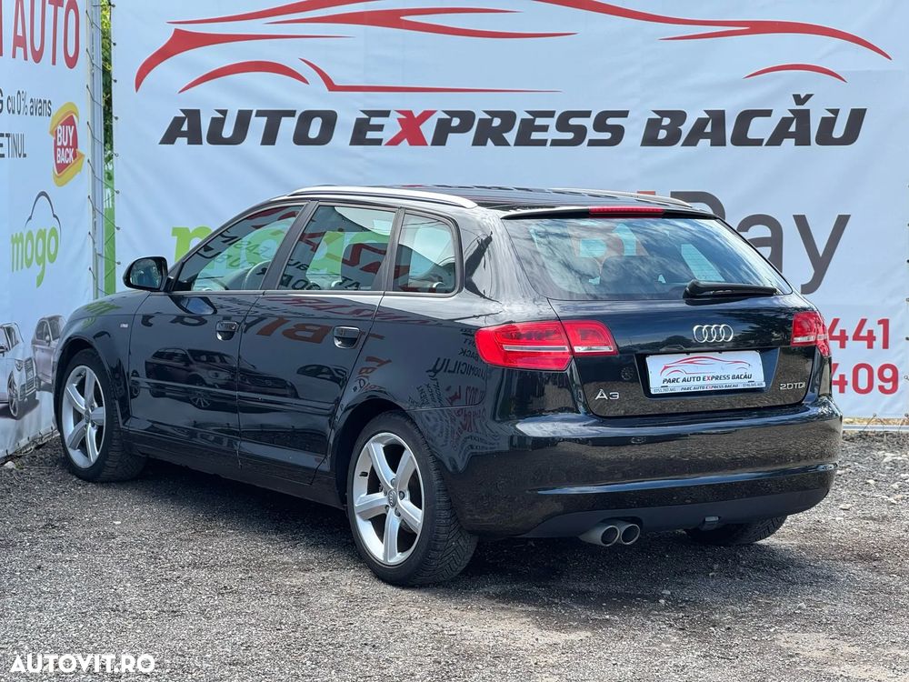 Audi A3 2.0 TDI Sportback DSG Ambiente - 3