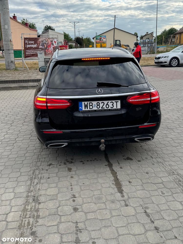 Mercedes-Benz Klasa E 220 d Avantgarde - 3