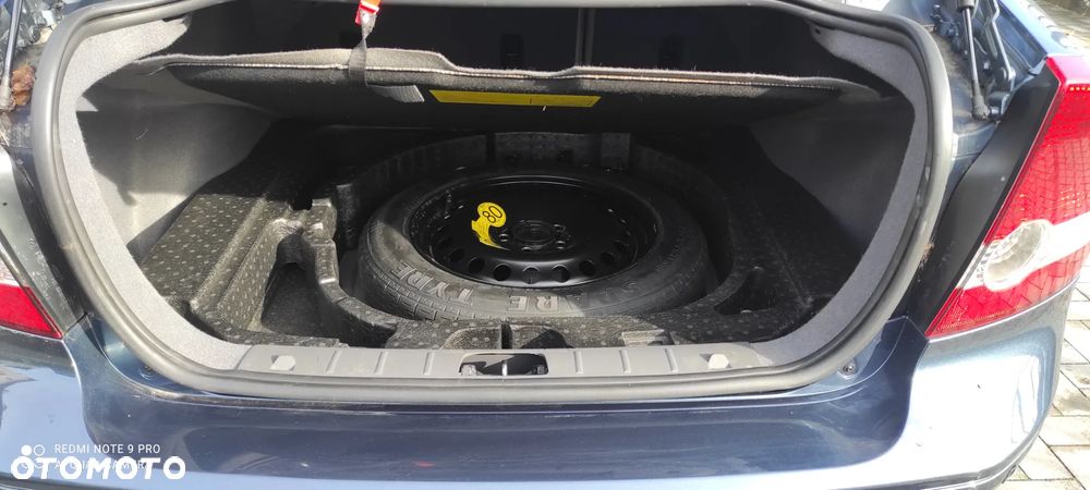 Volvo S40 T5 AWD Kinetic - 9