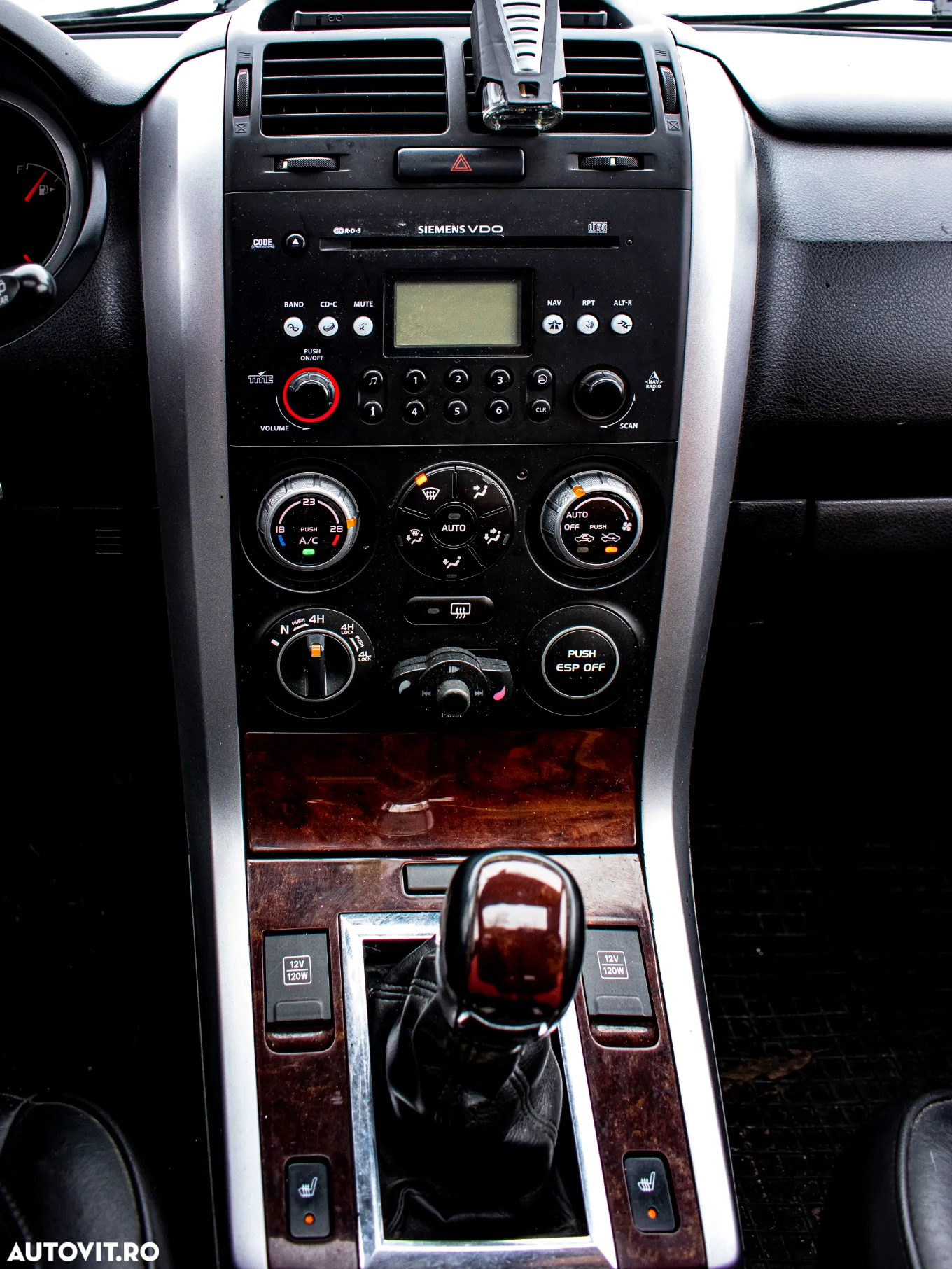Suzuki Grand Vitara 1.9 DDIS Navi - 12