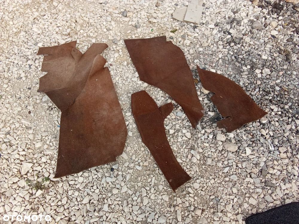 KL WYKŁADZINA DOLNA FSO POLONEZ BRĄZOWA KPL - 14