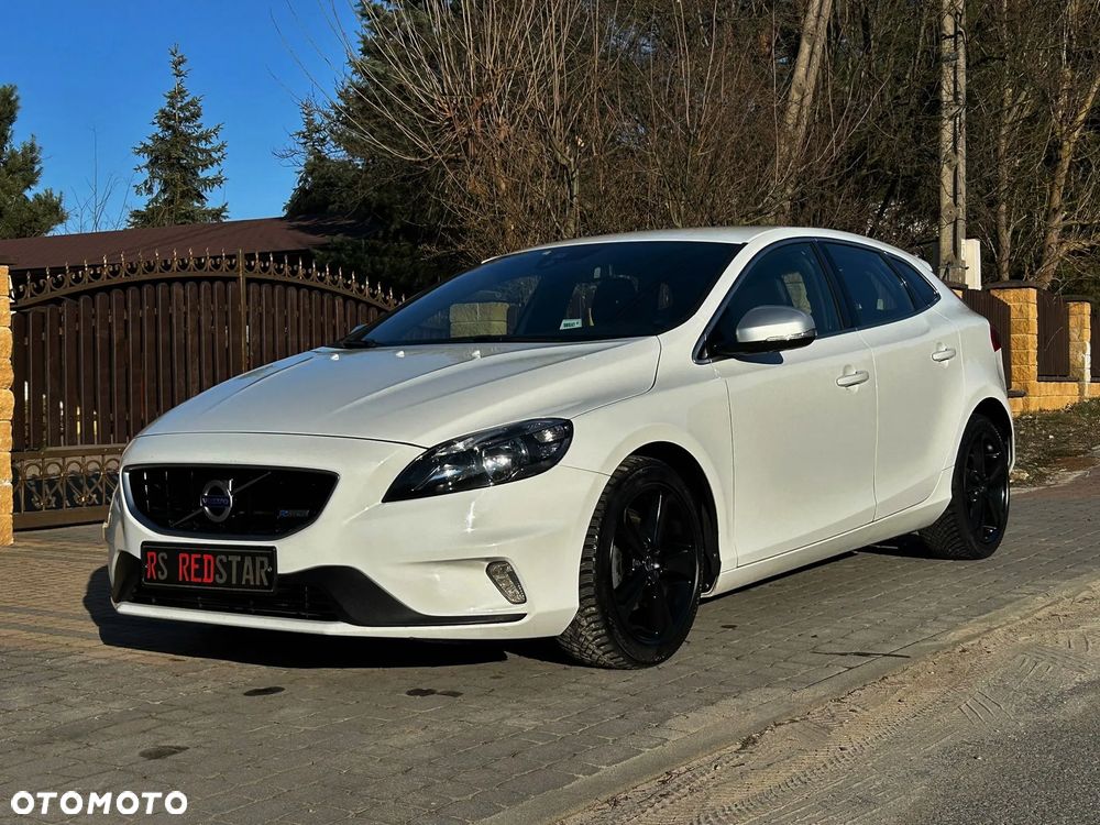 Volvo V40 D2 R Design - 23