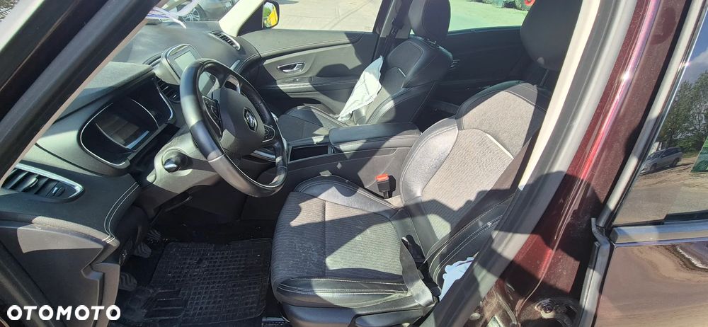 Renault Grand Scenic Gr 1.3 TCe FAP Intens - 21