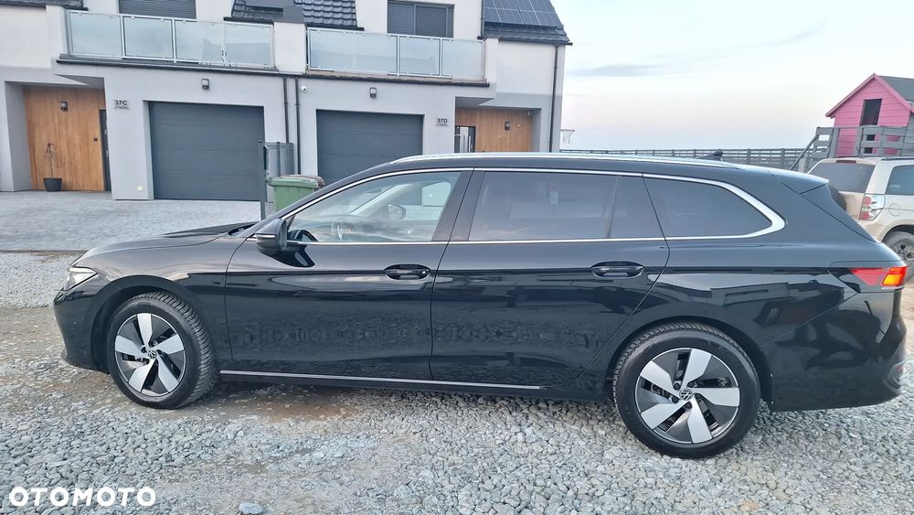 Volkswagen Passat 2.0 TDI SCR DSG Business - 4