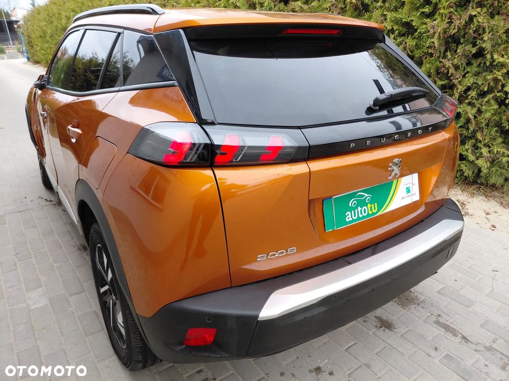 Peugeot 2008 - 10
