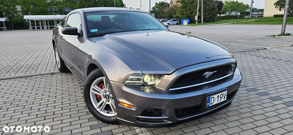 Ford Mustang 3.7 V6 Premium - 4