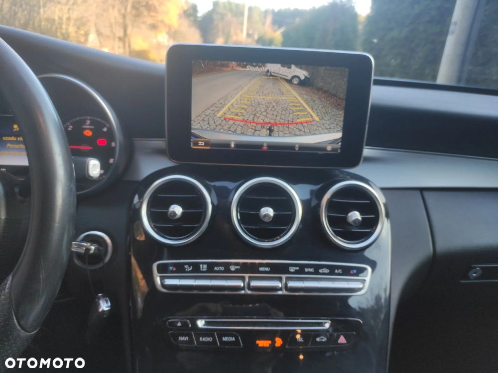 Mercedes-Benz Klasa C 250 CDI BlueEff 4-Matic Avantgarde - 10