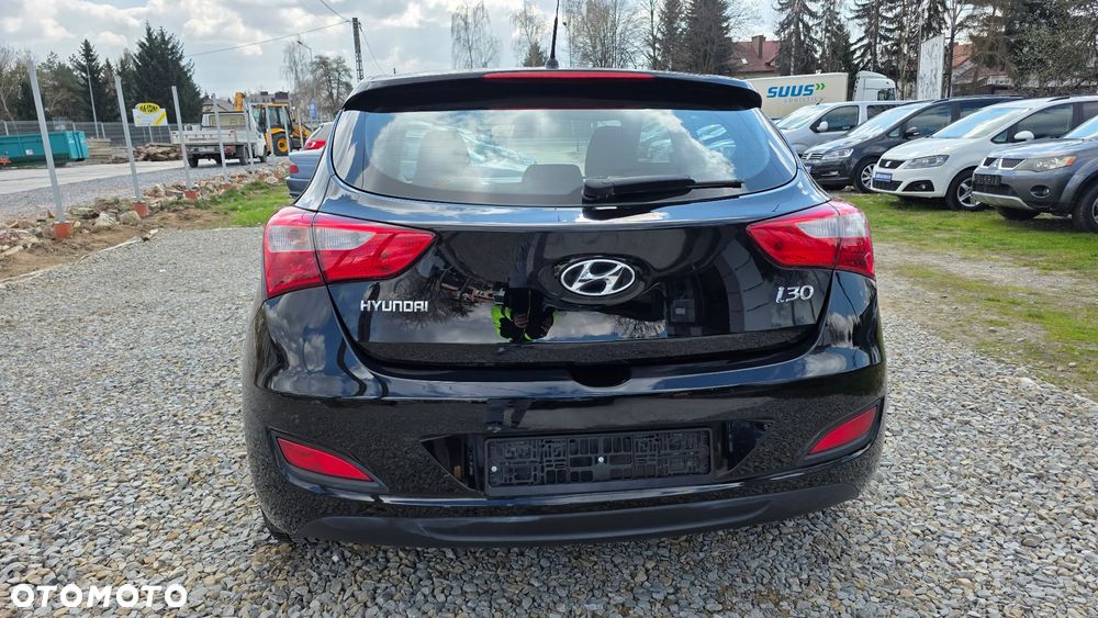 Hyundai i30 1.4 Fifa World Cup Edition - 6