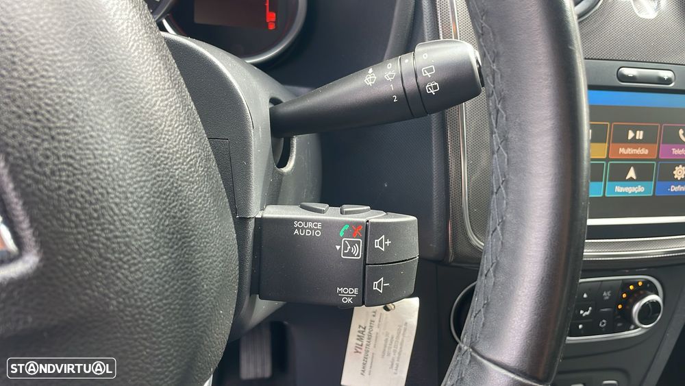 Dacia Sandero Stepway TCe 90 (S&S) Prestige - 12
