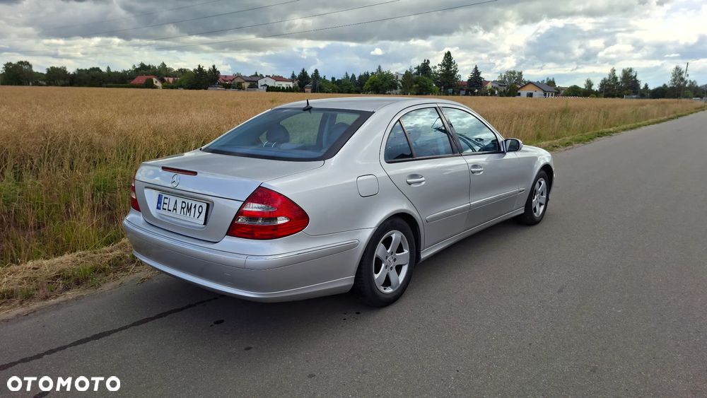 Mercedes-Benz Klasa E 200 Kompressor Automatik Avantgarde - 16