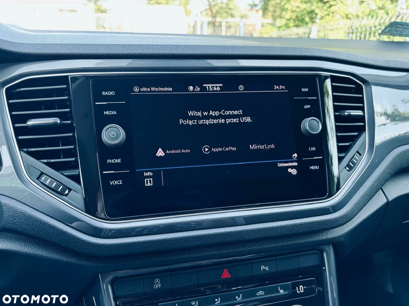 Volkswagen T-Roc 1.5 TSI ACT Premium DSG - 26