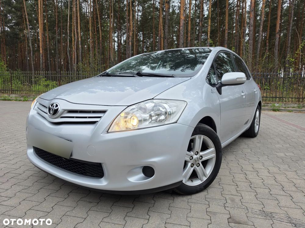 Toyota Auris 1.6 Luna - 3