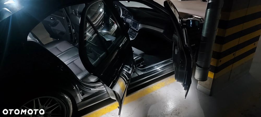 BMW Seria 5 530i - 19