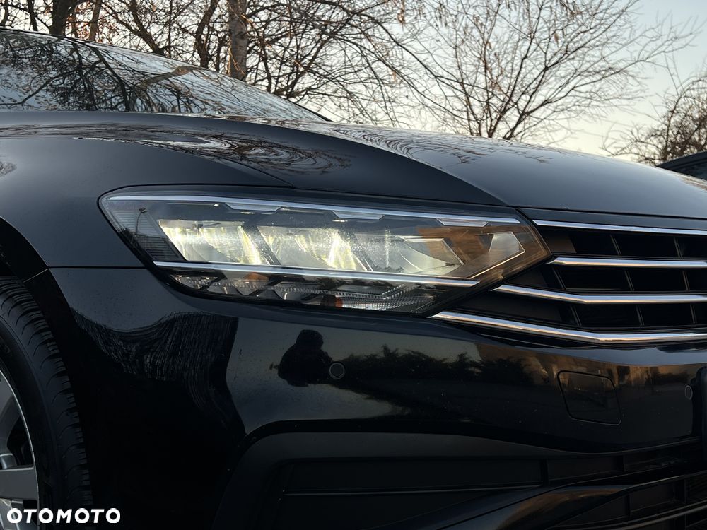 Volkswagen Passat 1.5 TSI EVO Essence - 18