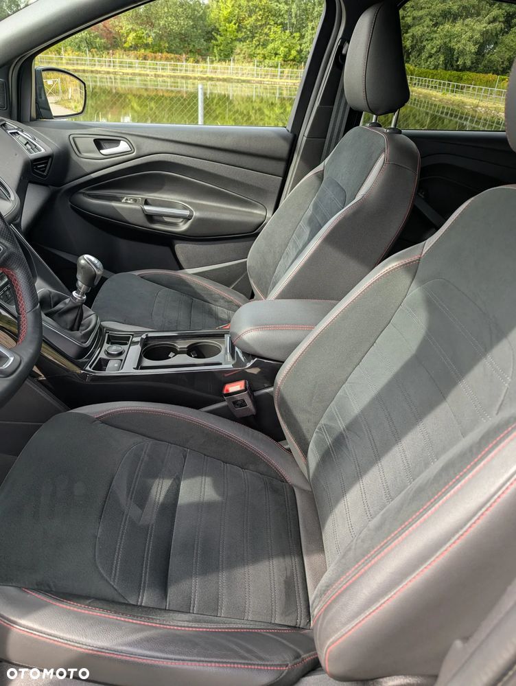 Ford Kuga 1.5 EcoBoost FWD ST-Line ASS MMT6 - 10